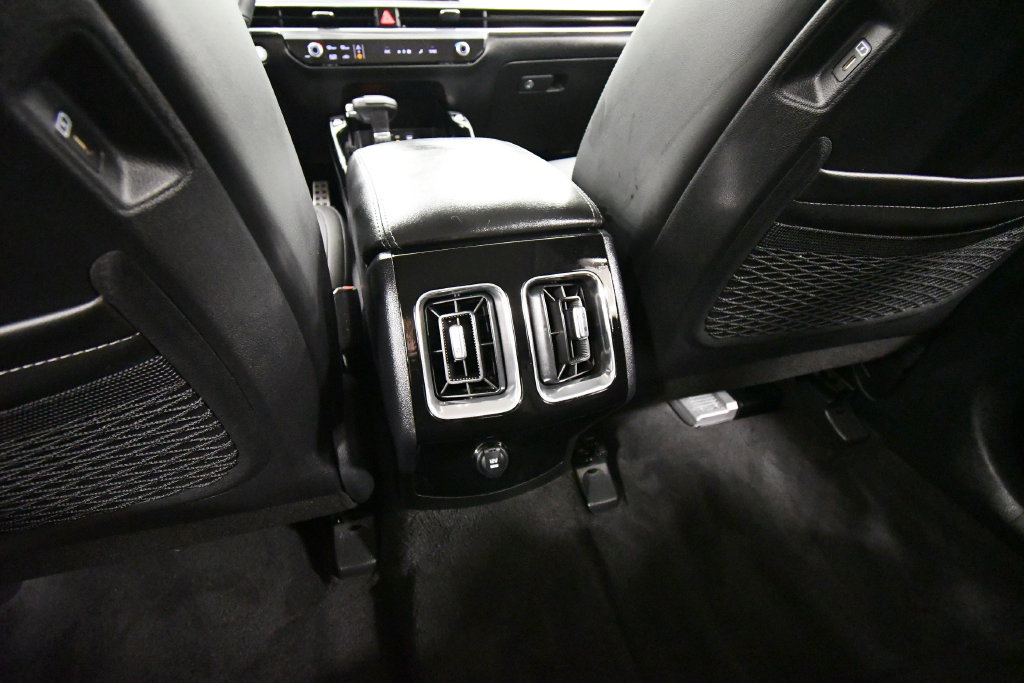 Certified 2026 Kia Sorento SX AWD/4WD image 16