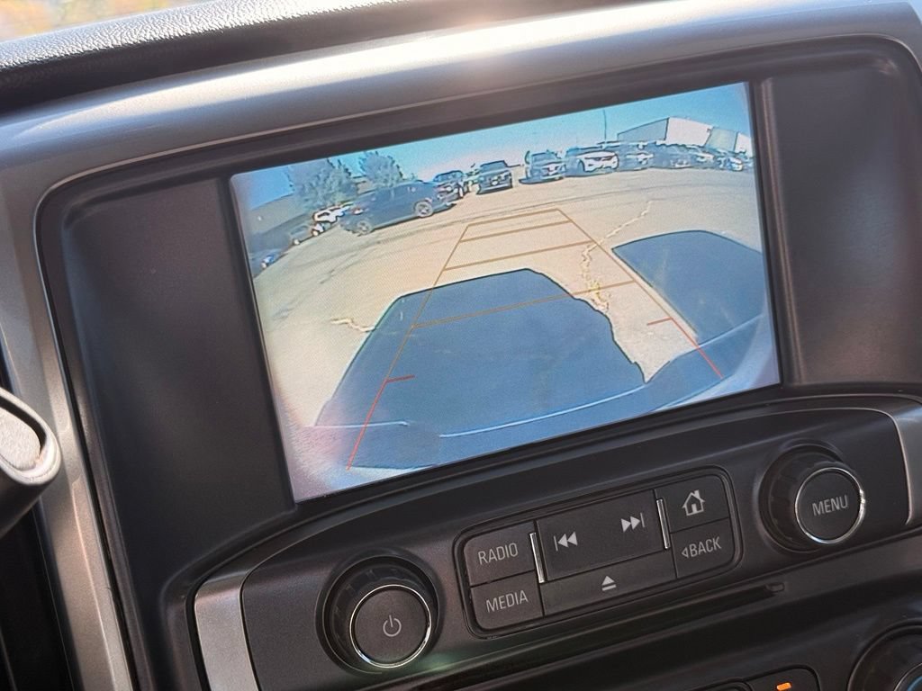 Used 2018 Chevrolet Silverado 1500 LT AWD/4WD image 25