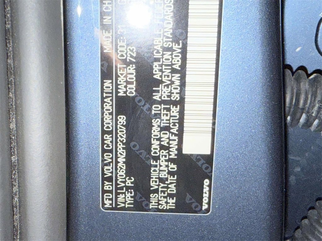 Used 2023 Volvo S90 B6 Plus image 32