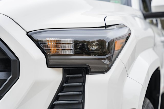 New 2025 Toyota Tacoma SR5 image 12