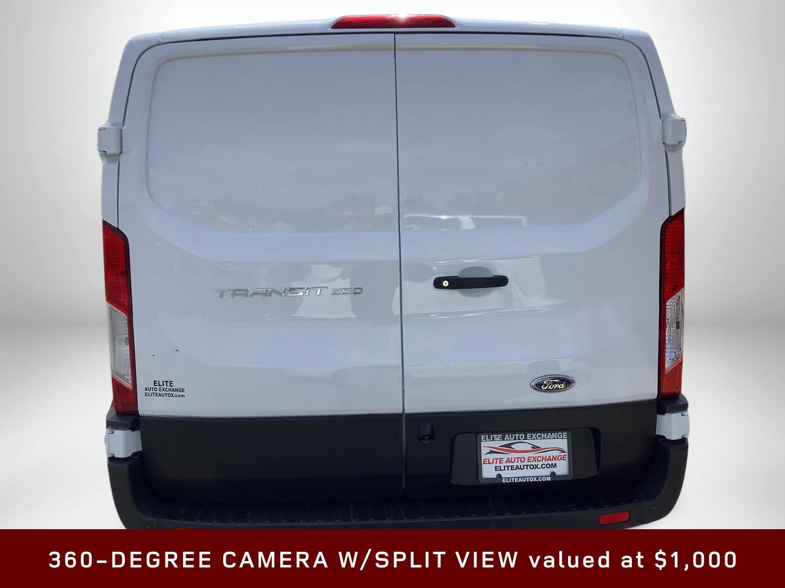 Used 2023 Ford Transit 250 Low Roof RWD image 5