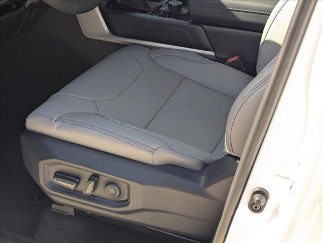 New 2026 Toyota Tundra SR5 RWD image 4