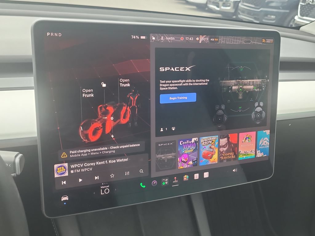 Used 2022 Tesla Model Y Performance AWD/4WD image 29