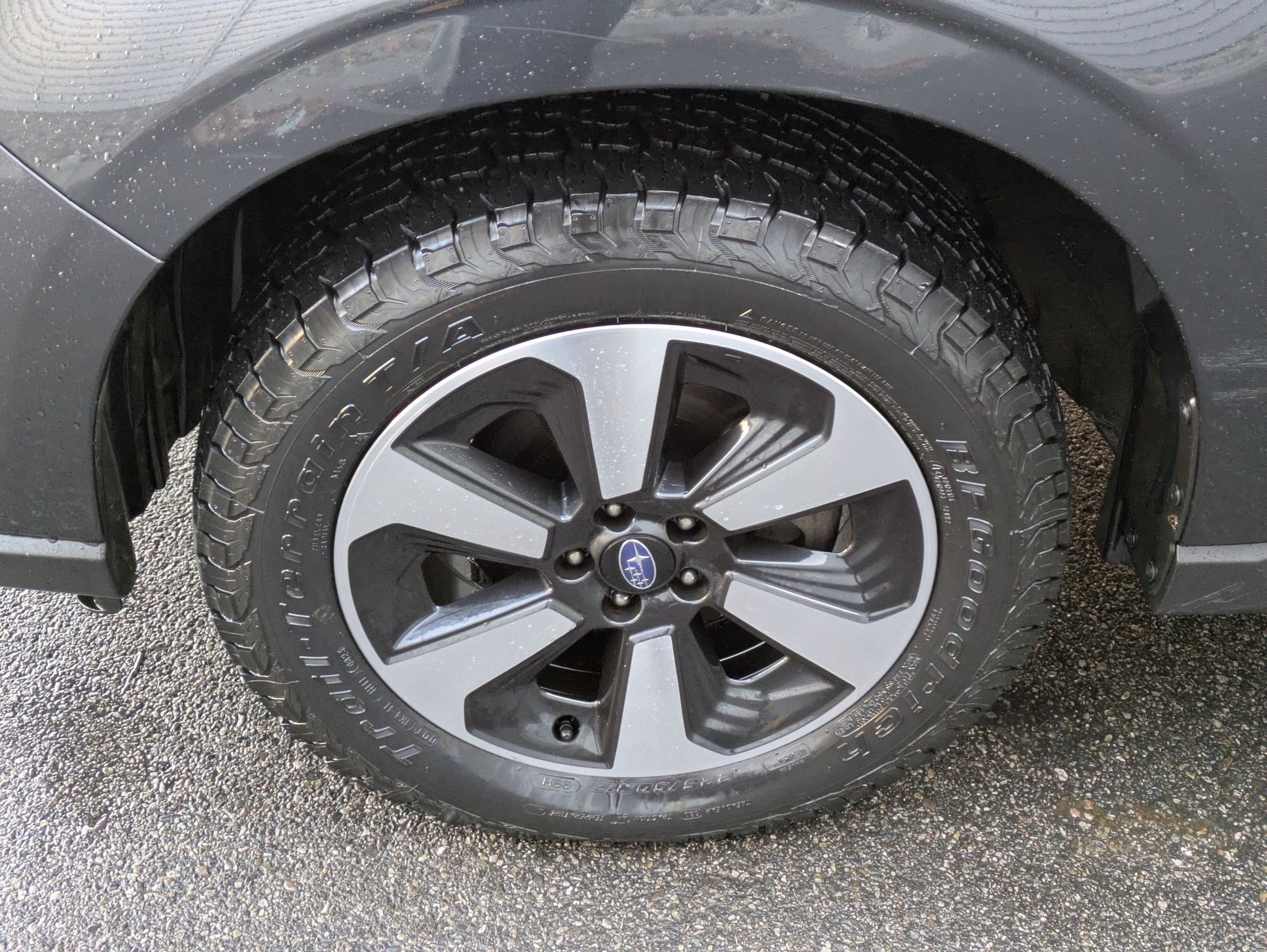 Used 2017 Subaru Forester 2.5i Premium w/ All-Weather Package image 11