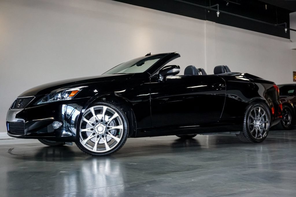 Used 2013 Lexus IS 350C w/ Luxury Pkg RWD image 88