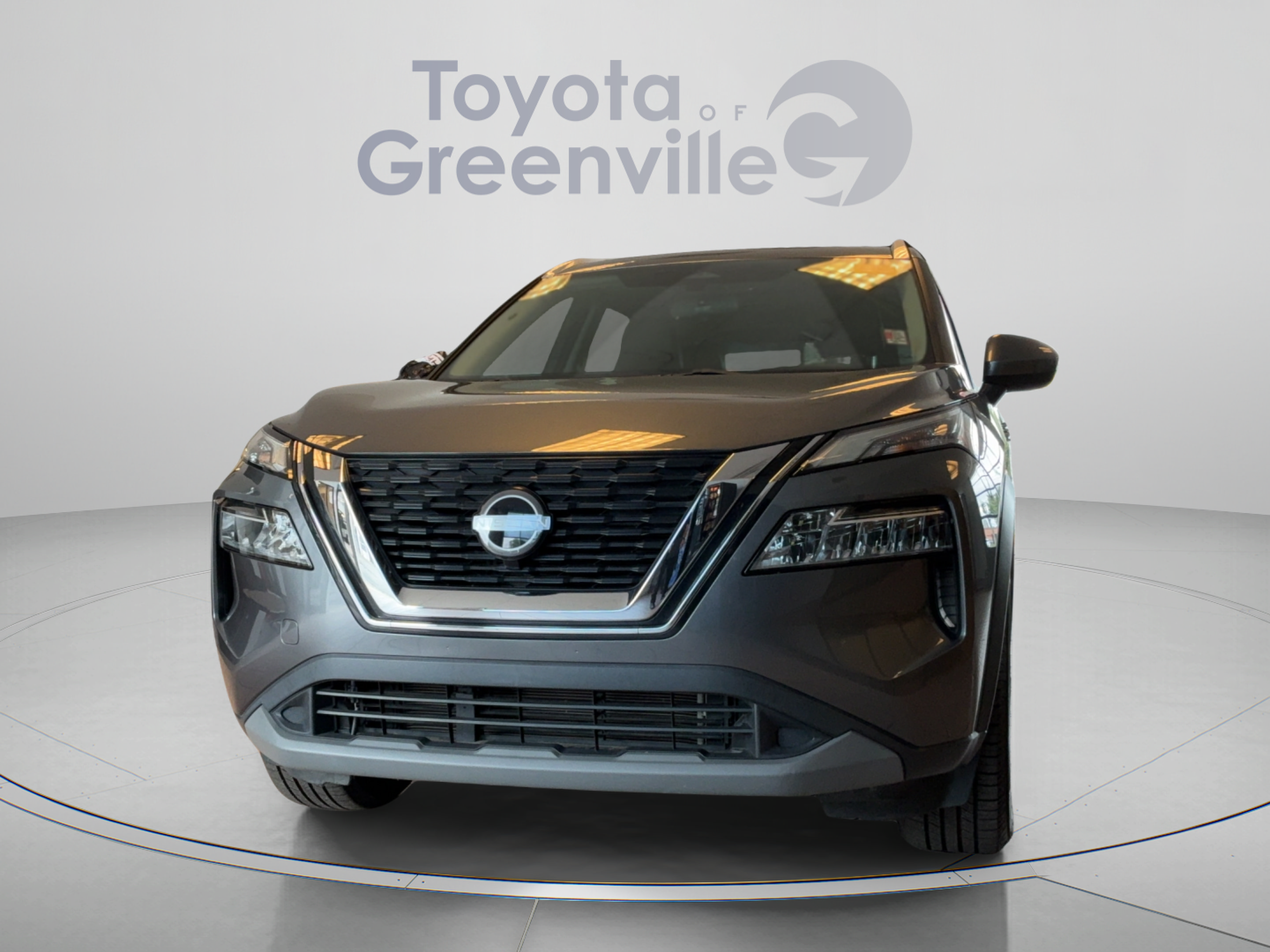 Used 2023 Nissan Rogue SV w/ SV Premium B Package FWD image 6