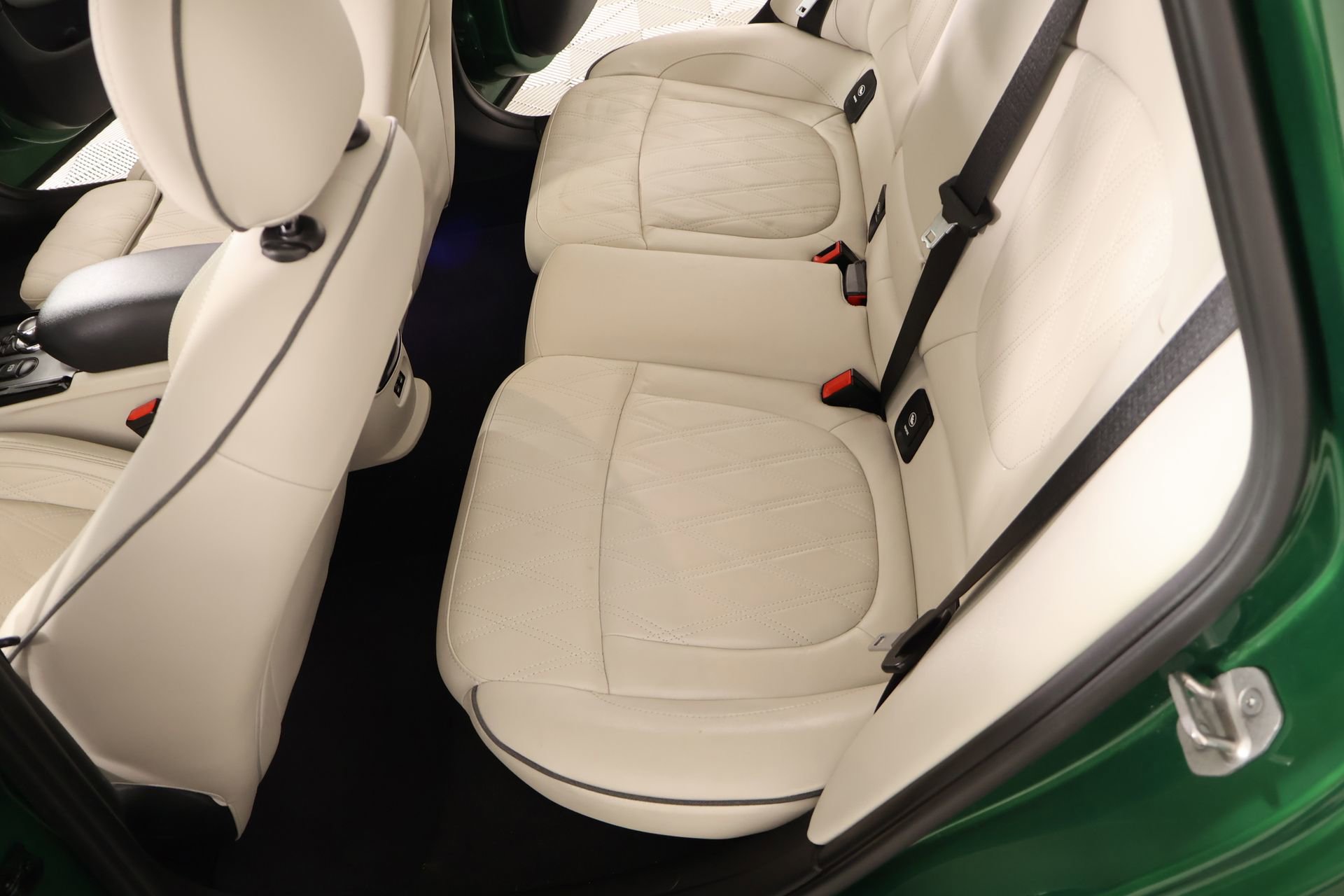 Used 2022 MINI Cooper Clubman S FWD image 13