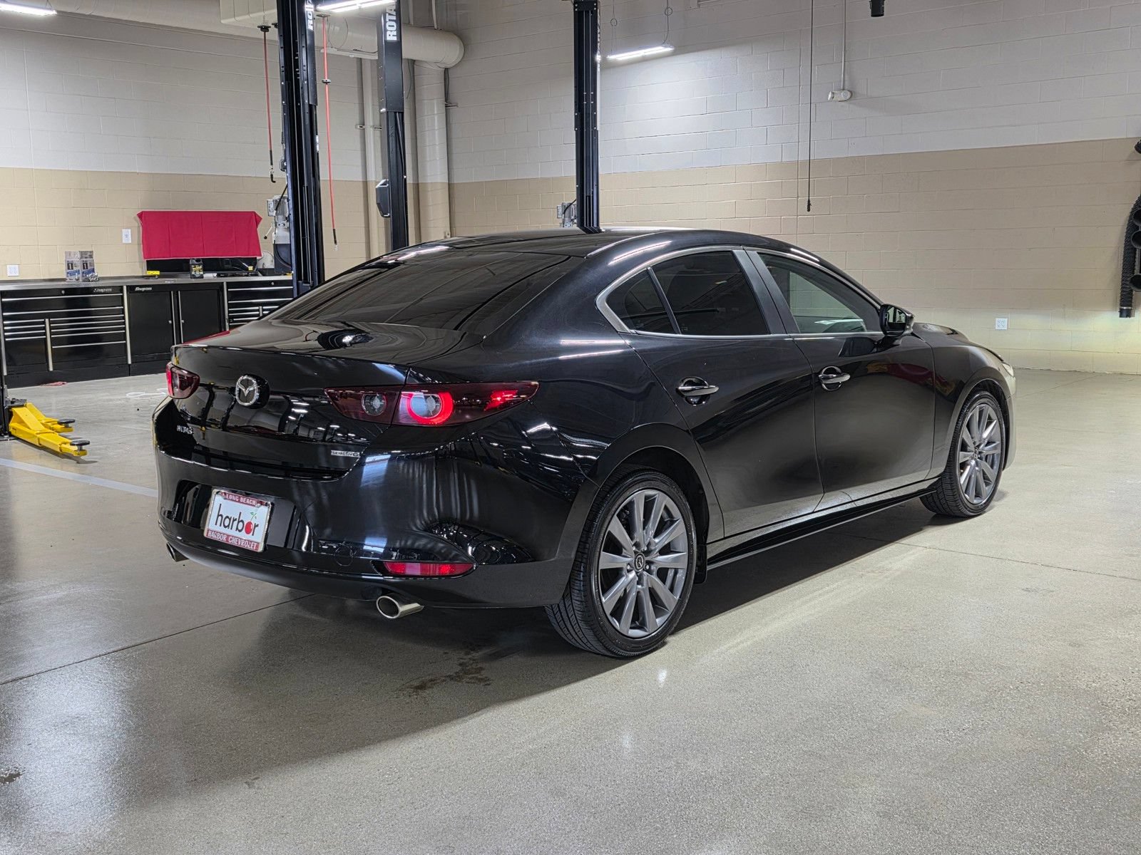 Used 2025 MAZDA MAZDA3 s FWD image 7