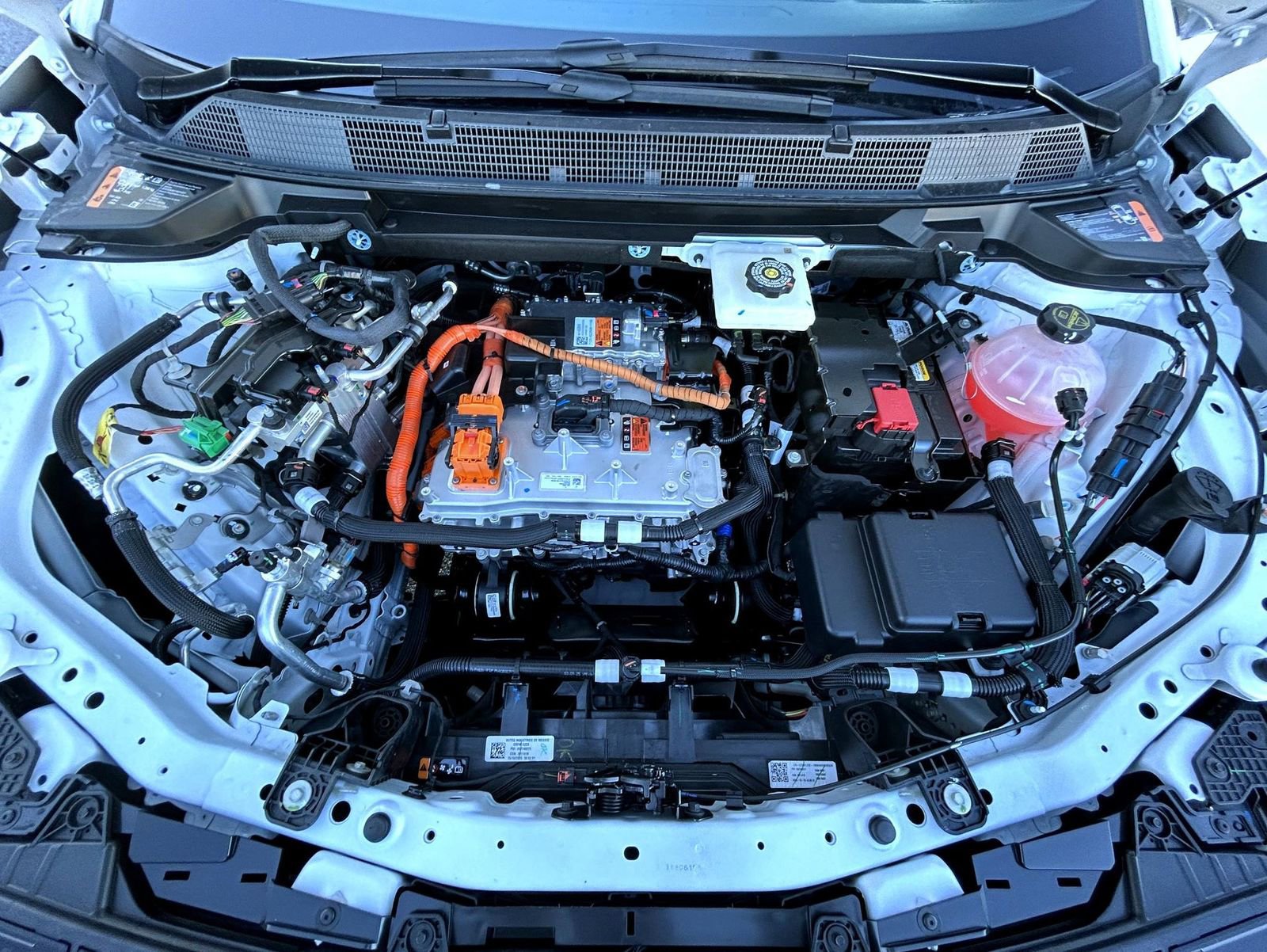 New 2026 Chevrolet Equinox EV LT image 24