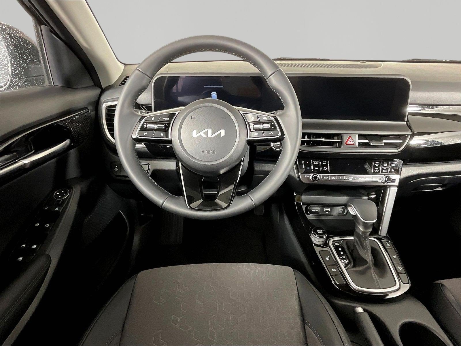 New 2026 Kia Seltos S AWD/4WD image 9