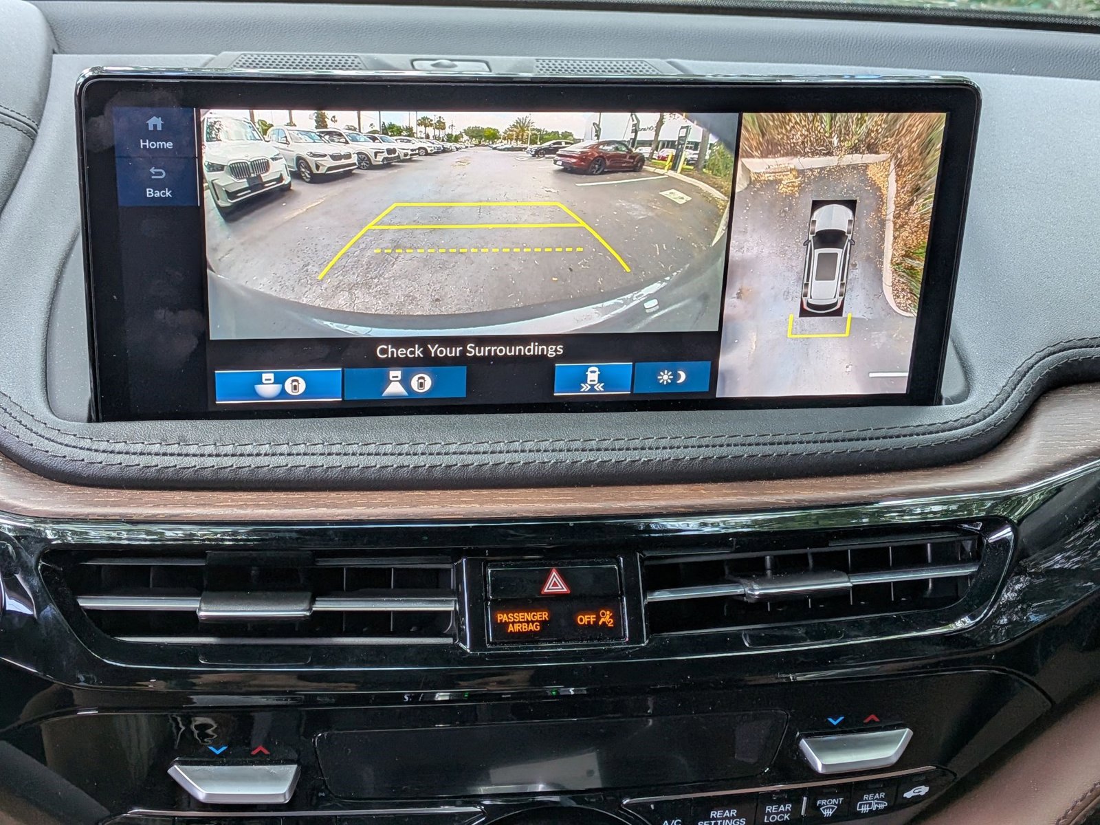 Used 2025 Acura MDX SH-AWD w/ Advance Package image 14