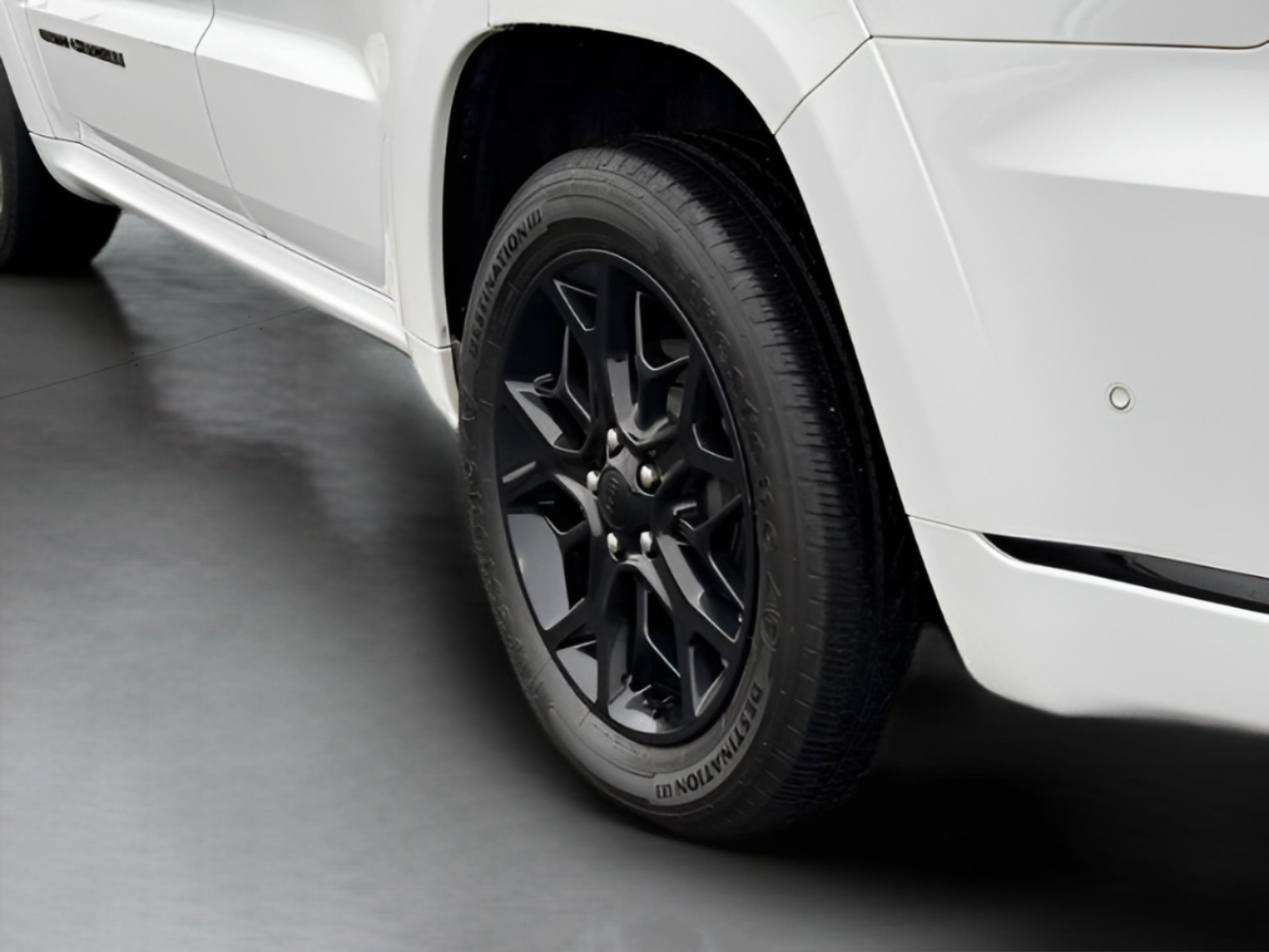 Used 2021 Jeep Grand Cherokee Limited X image 9