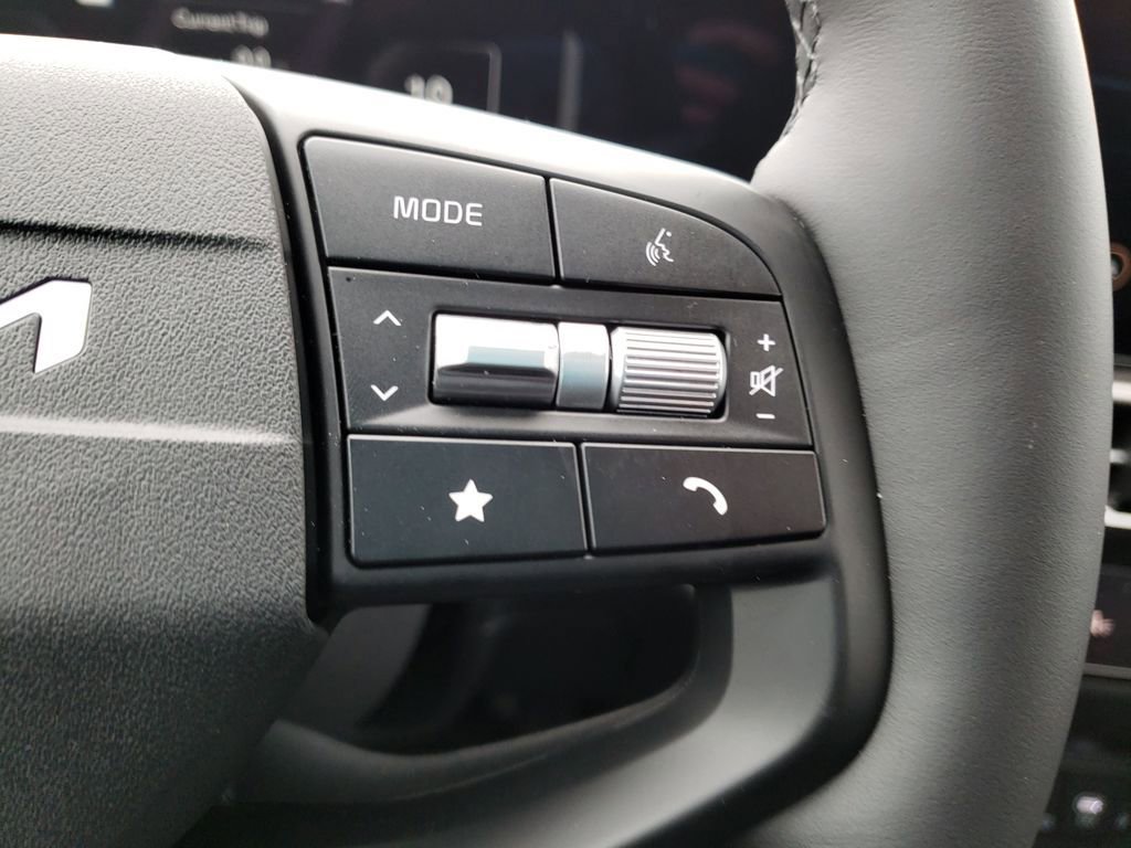 New 2026 Kia Sportage SX image 13