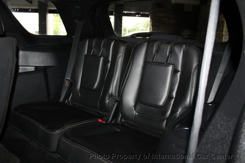 Used 2017 Ford Explorer Limited image 27