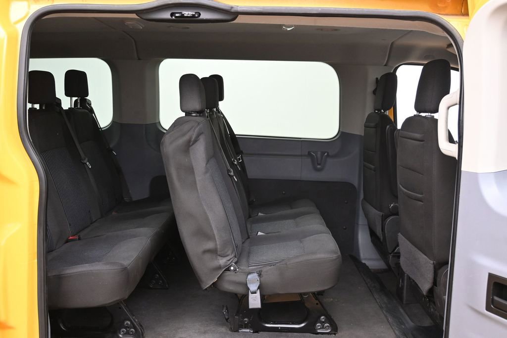 Used 2018 Ford Transit 150 XL RWD image 29