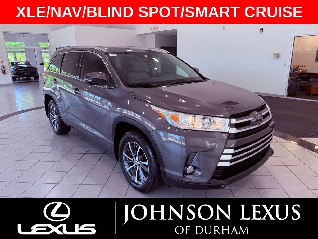 Used 2018 Toyota Highlander XLE AWD/4WD image 1