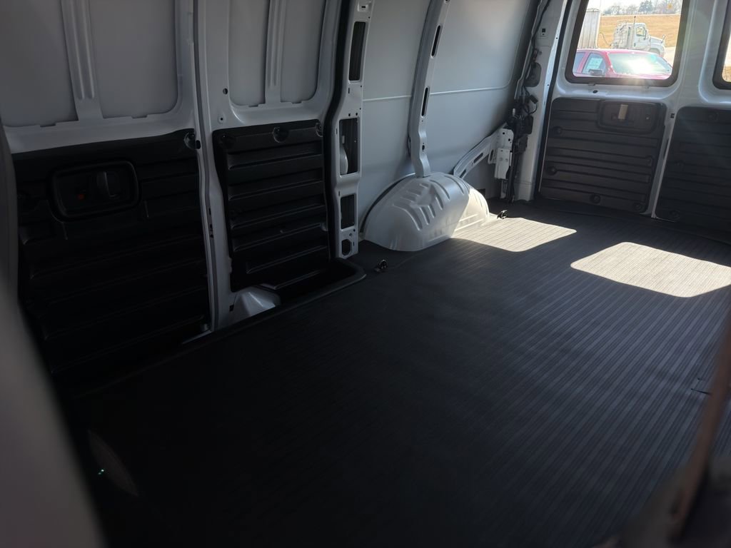 New 2026 Chevrolet Express 2500 w/ Driver Convenience Package RWD image 13