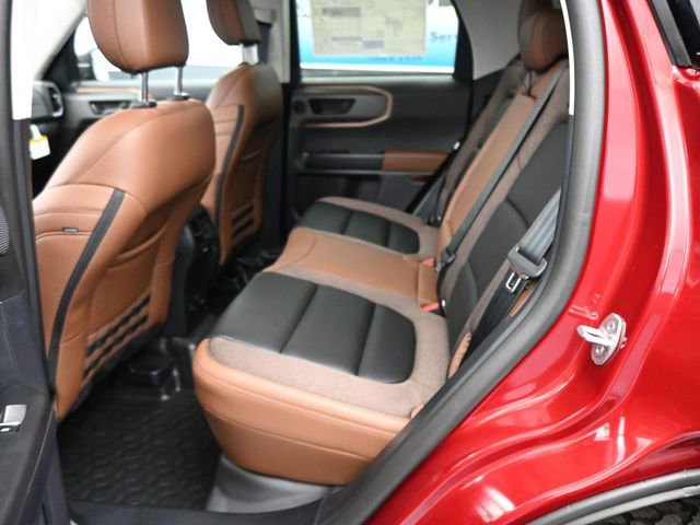 New 2025 Ford Bronco Sport Outer Banks w/ Sasquatch Outer Banks Package image 9