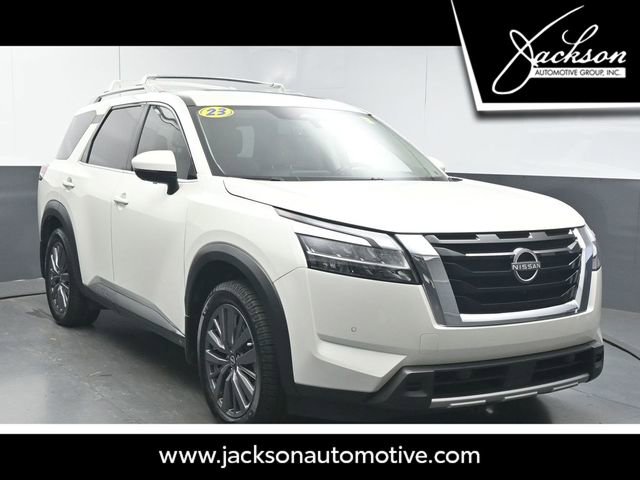 Used 2023 Nissan Pathfinder SL w/ SL Premium Package image 1
