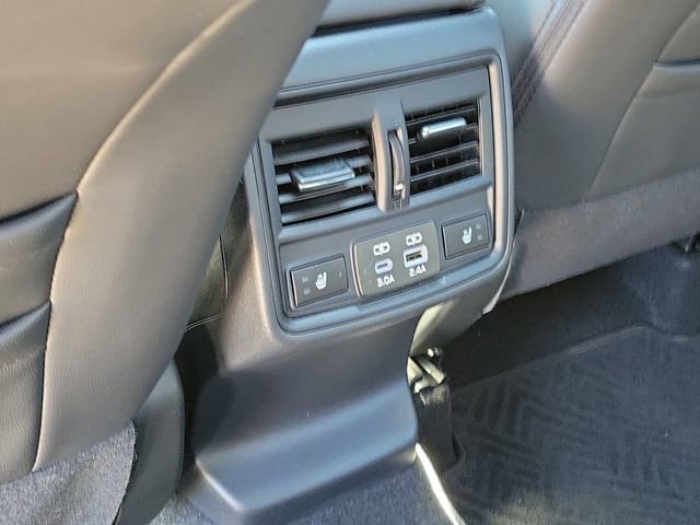 Used 2026 Subaru Outback Limited AWD/4WD image 25