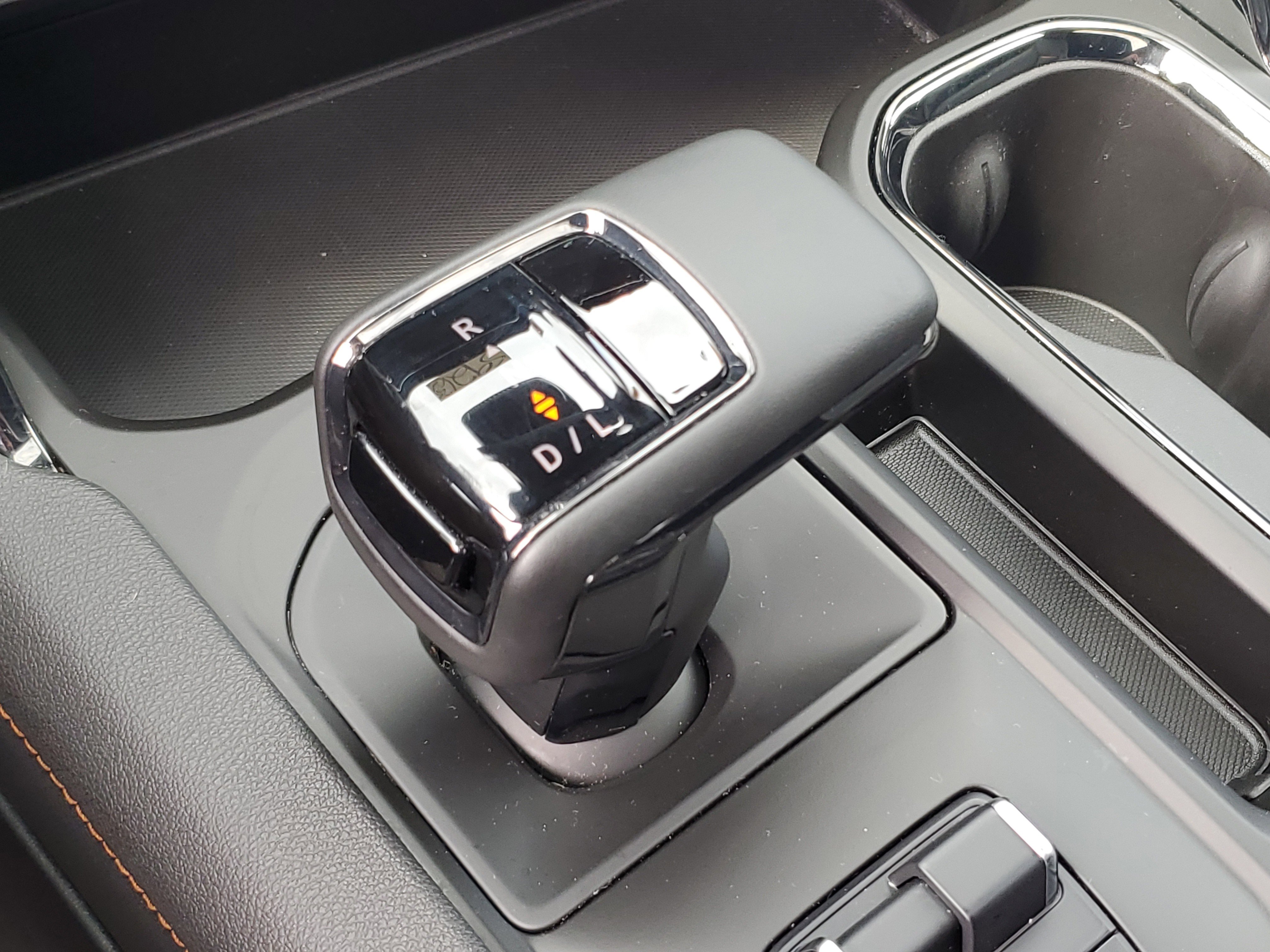 Used 2024 GMC Sierra 1500 AT4 w/ AT4 Premium Package image 28