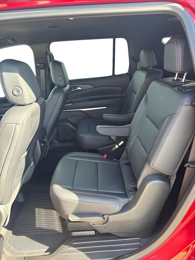 Used 2024 Chevrolet Traverse Z71 AWD/4WD image 27
