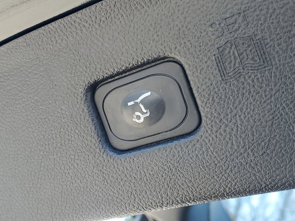 Used 2015 Ford Edge SEL w/ Equipment Group 201A AWD/4WD image 8