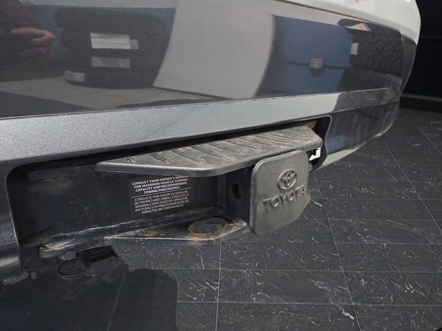 Used 2023 Toyota Highlander L image 43