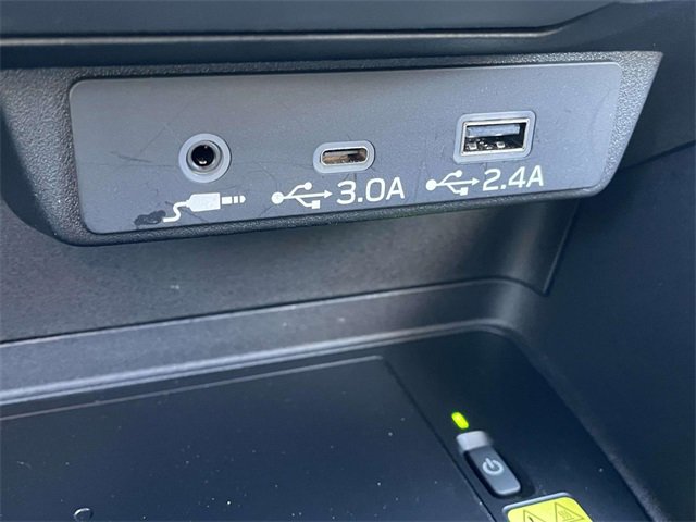 Used 2024 Subaru Crosstrek 2.5i Limited image 8