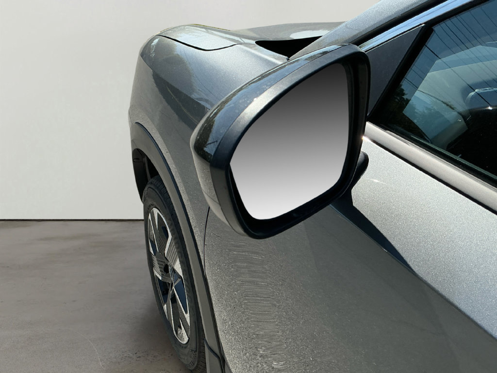 New 2027 Nissan Kicks SV AWD/4WD image 11