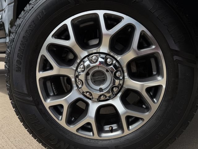 Used 2021 Ford F350 Lariat w/ Lariat Ultimate Package AWD/4WD image 9