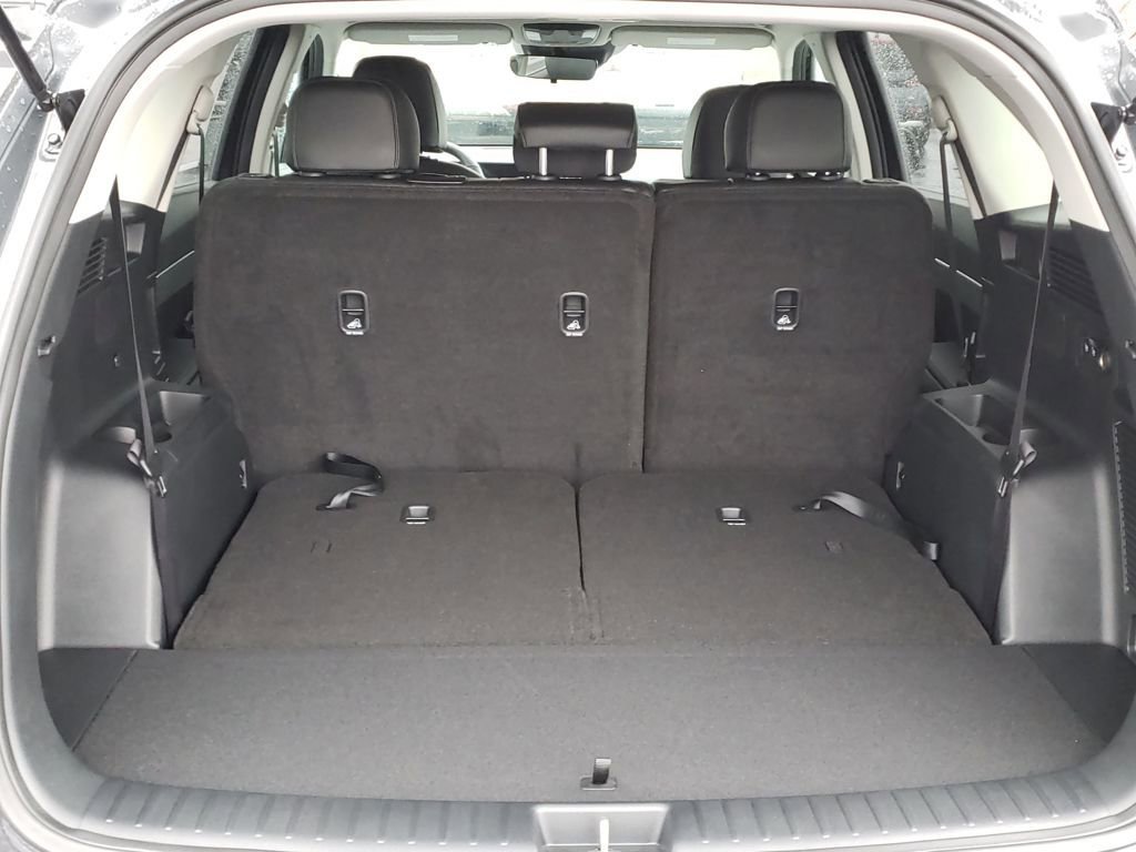 New 2026 Kia Sorento S image 7