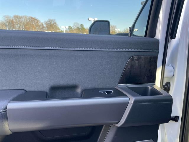 New 2026 Ford F250 Lariat w/ Black Appearance Package image 26