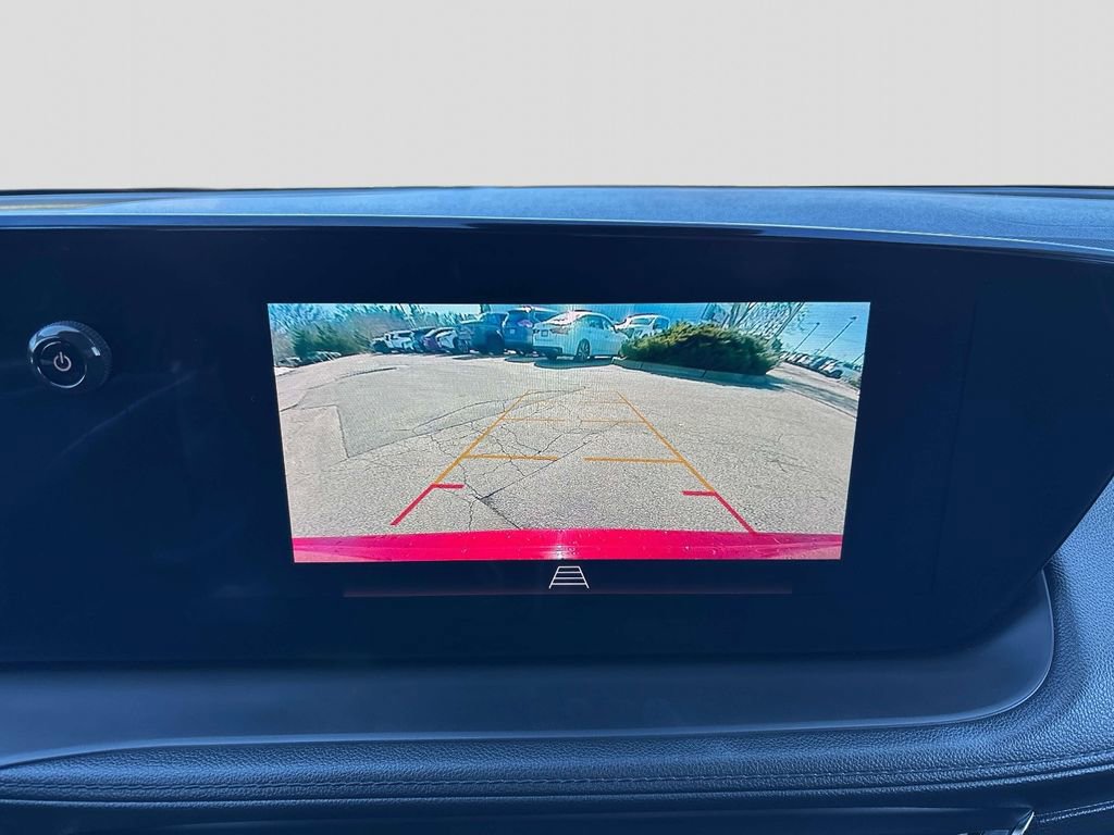 Used 2024 Buick Encore GX Avenir w/ Avenir Convenience Package image 24