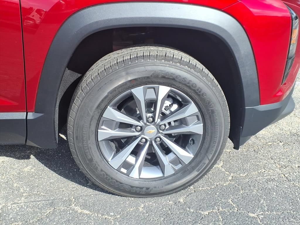 New 2027 Chevrolet Equinox LT w/ Convenience Package II FWD image 11