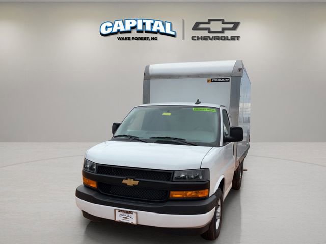 New 2024 Chevrolet Express 3500 w/ Power Convenience Package RWD image 7