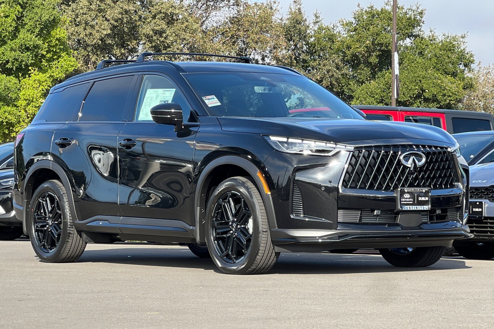 New 2026 INFINITI QX60 Sport w/ Dark Cargo Package image 7