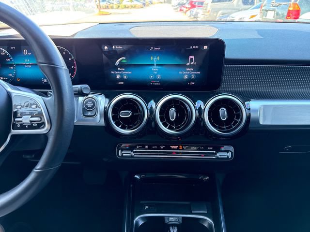 Used 2022 Mercedes-Benz GLB 250 4MATIC w/ Premium Package Lite image 20