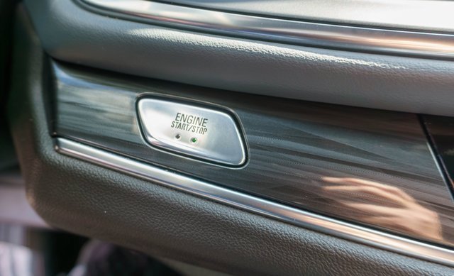 Used 2023 Buick Enclave Essence image 29