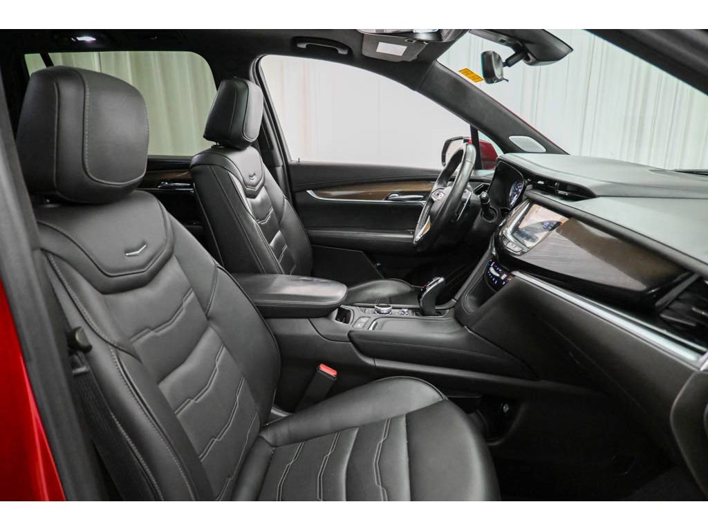 Certified 2023 Cadillac XT6 Sport w/ Platinum Package image 16