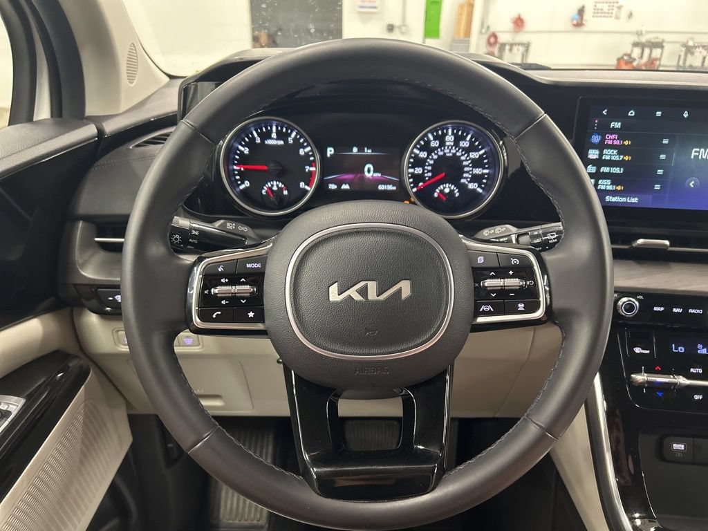 Certified 2023 Kia Carnival EX FWD image 13