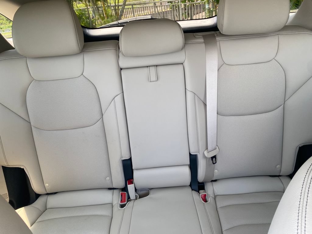 Certified 2022 Genesis GV70 2.5T AWD/4WD image 36