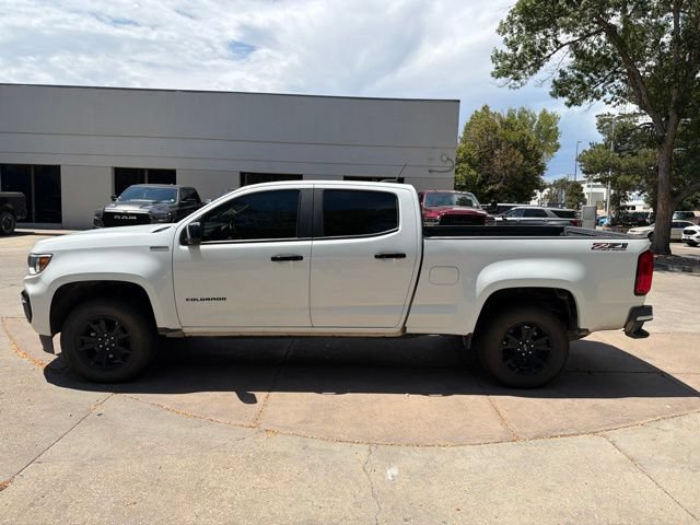 Used 2022 Chevrolet Colorado Z71 AWD/4WD image 2