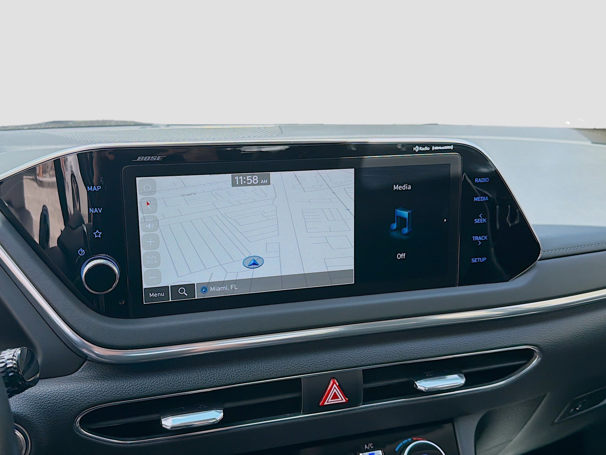 Used 2023 Hyundai Sonata Limited w/ Cargo Package image 10