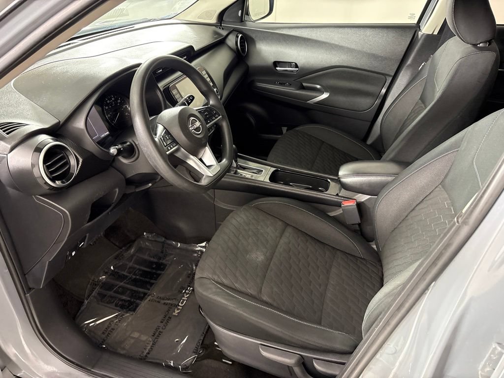 Used 2022 Nissan Kicks SV FWD image 25
