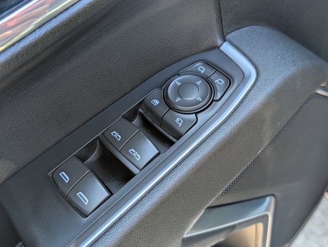 Certified 2025 GMC Sierra 1500 SLT image 13