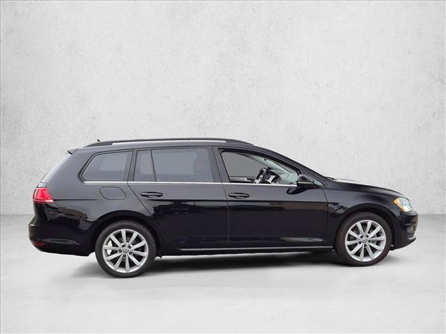Used 2017 Volkswagen Golf SE FWD image 5