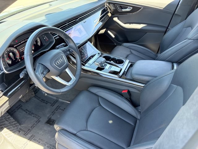 Used 2025 Audi Q8 Prestige AWD/4WD image 5