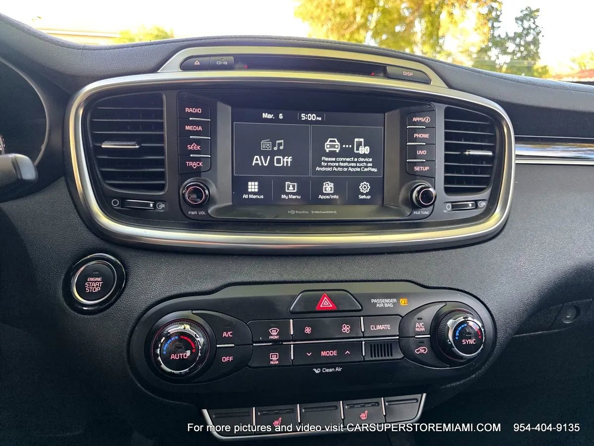 Used 2018 Kia Sorento EX FWD image 49
