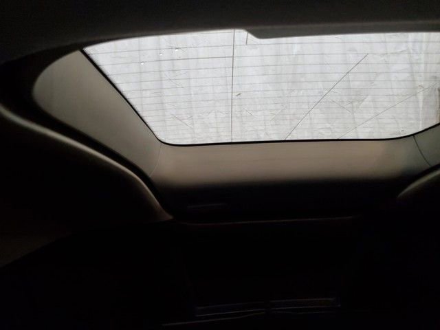 Used 2004 Chrysler Crossfire Base image 18